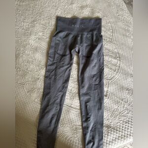 NVGTN womens Charcoal Leggings